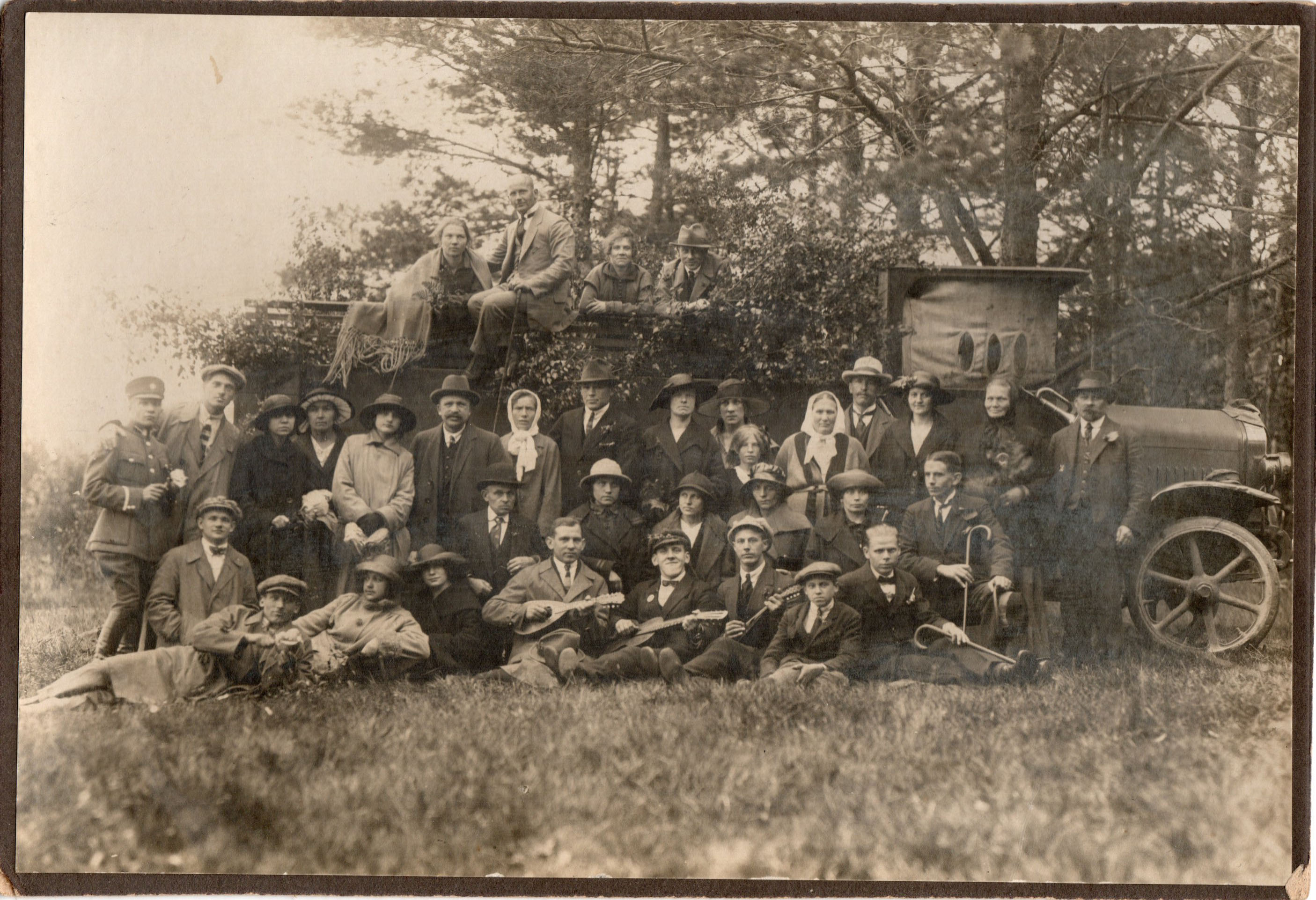 lot picture