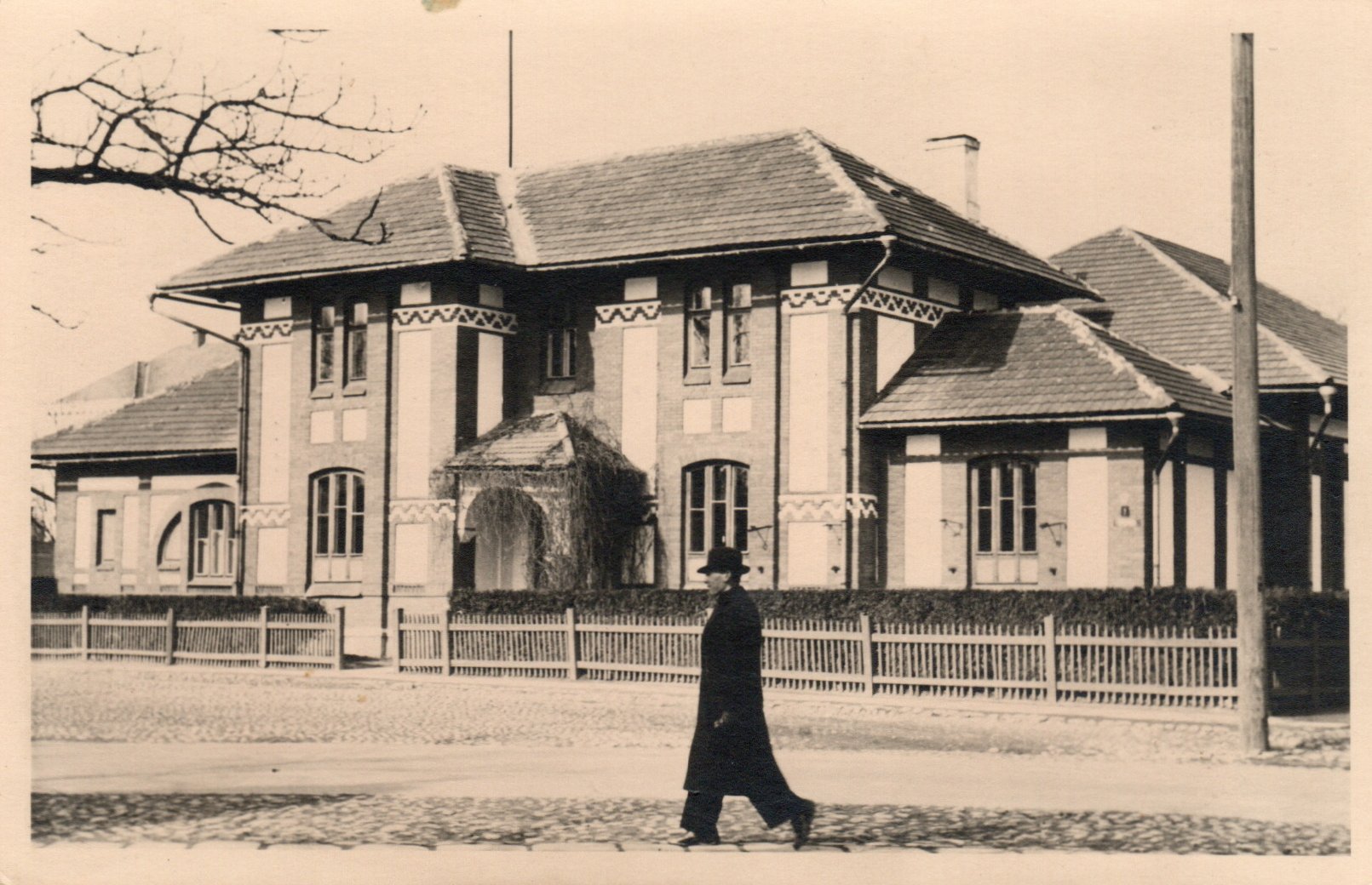 lot picture