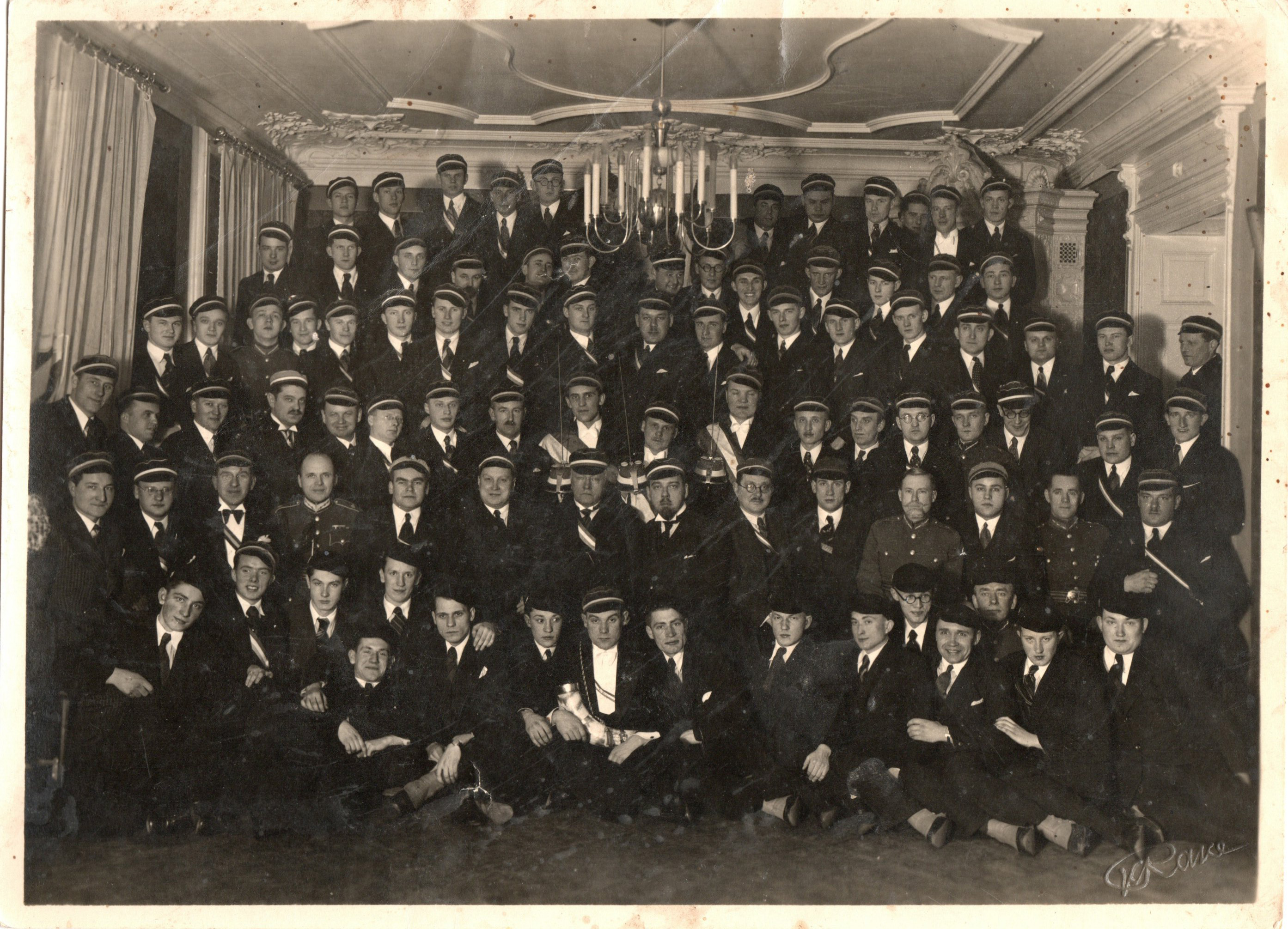 lot picture